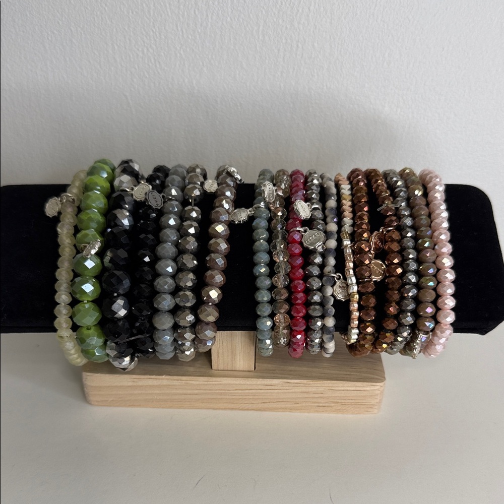 Set of 18 Lizas Beaded Bracelet Set - various colors and stone sizes